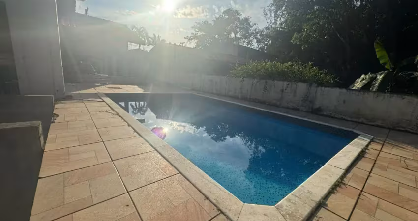 Casa para locação na praia do tabatinga – divisa caraguatatuba / ubatuba