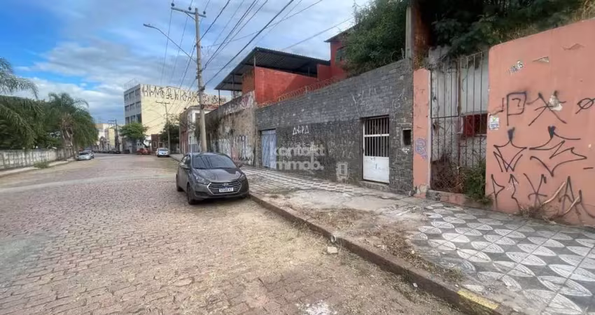 Casa com 3 quartos à venda no Centro, Sorocaba 