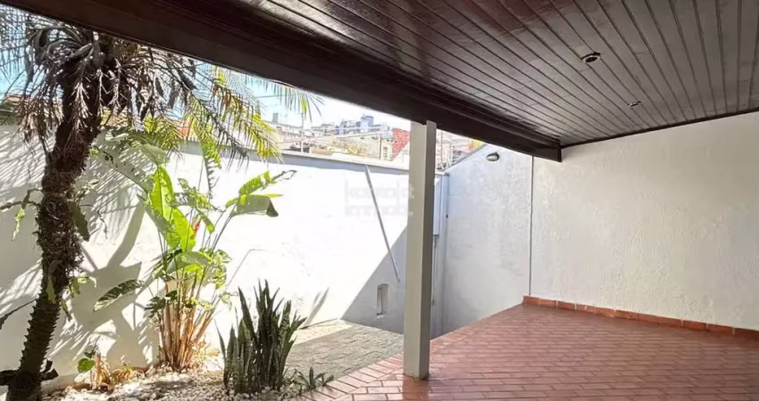 Casa com 4 quartos para alugar na Vila Trujillo, Sorocaba 