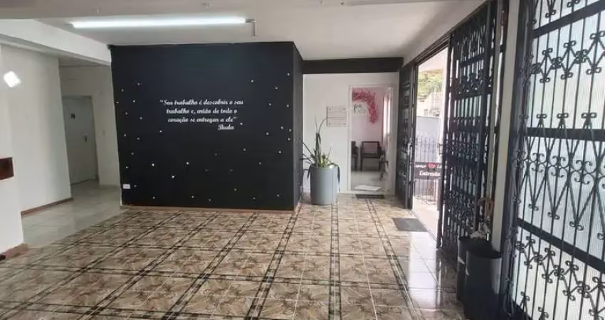 Casa comercial com 2 salas à venda no Centro, Piedade 
