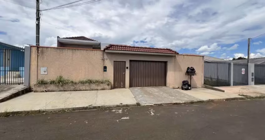 Casa com 4 quartos à venda na Rua Conselheiro Cândido de Oliveira, Uvaranas, Ponta Grossa