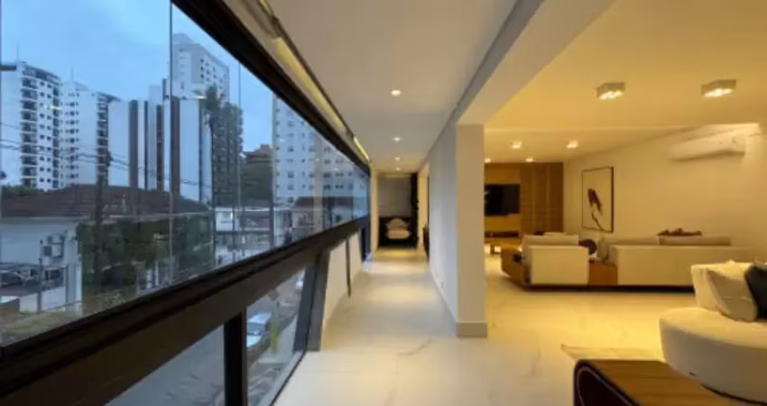Apartamento de alto padrão em santos com 400 m² de área útil e 4 suítes