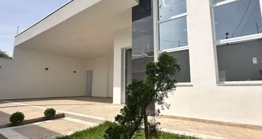 Casa isolada alto padrão próximo a praia balneário tupy