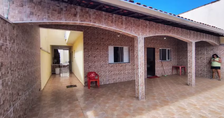 Casa com 3 quartos à venda na Praça Ângelo Guerra, 65, Jardim Grandesp, Itanhaém