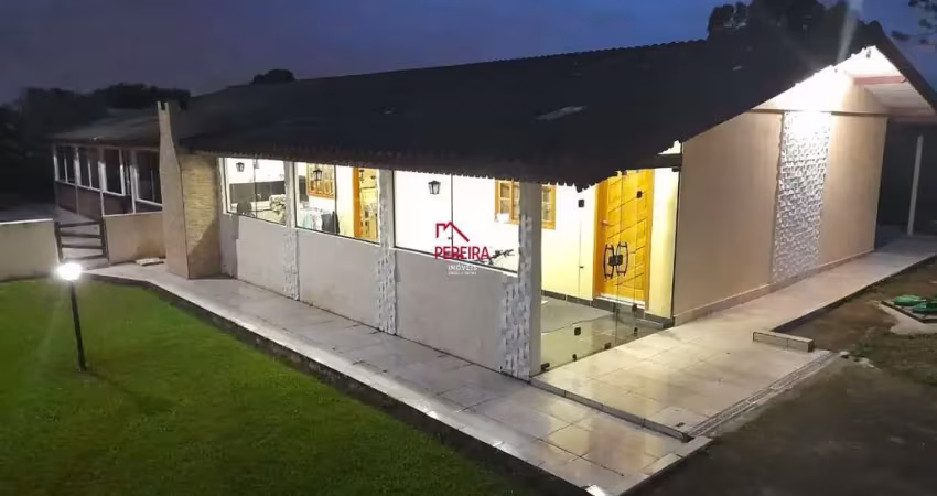 Chácara / sítio com 8 quartos à venda na Rua Augusto Lúcio, 796, Guarituba, Piraquara
