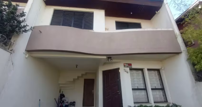 Casa com 3 quartos à venda no Mercês, Curitiba 
