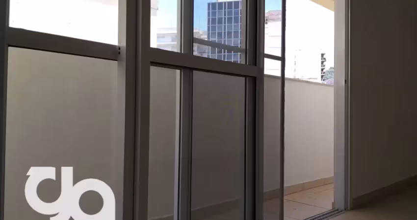 Alugo ótimo apto de 3 quartos, sendo 2 suítes + dep empregada completa, infra, 1 vaga