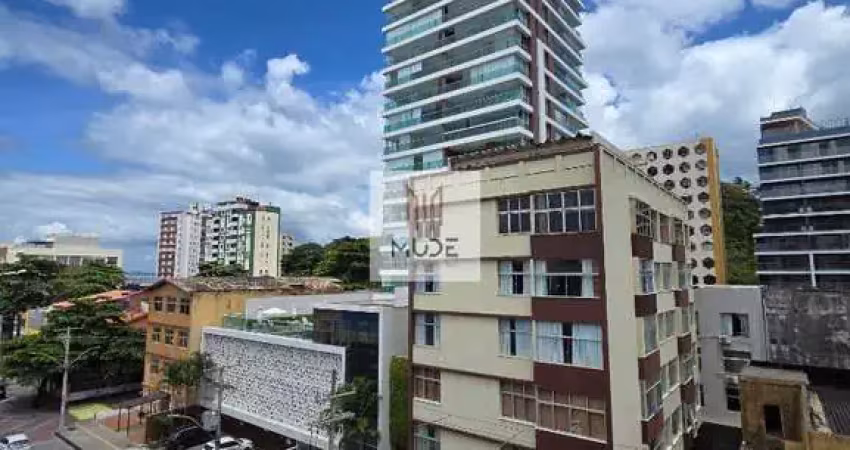 Edifício bahia de todos os santos - 2 quartos sendo 1 suíte - 70m² - vista avenida e camarote carnaval-  frente a praia- à venda na barra