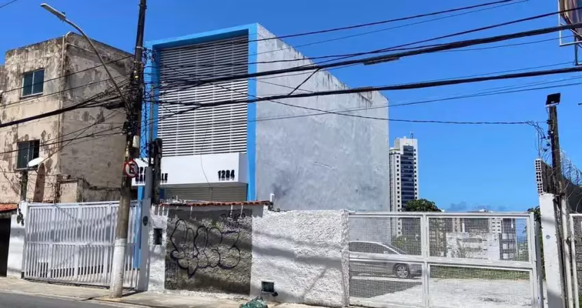 Venda de área comercial de 276,84m² com 2 vagas de garagem no bairro federação em salvador-ba