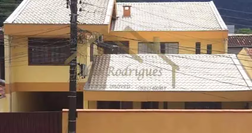 Casa para venda, valparaiso, 5 dormitórios, 2 suítes, 4 banheiros, 3 vagas