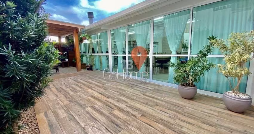 Casa ampla e super iluminada - 4 dormitórios - Presidente Médici