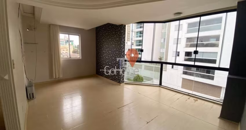 Cobertura Exclusiva no Centro - 3 Quartos, Piscina e 3 Vagas de garagem