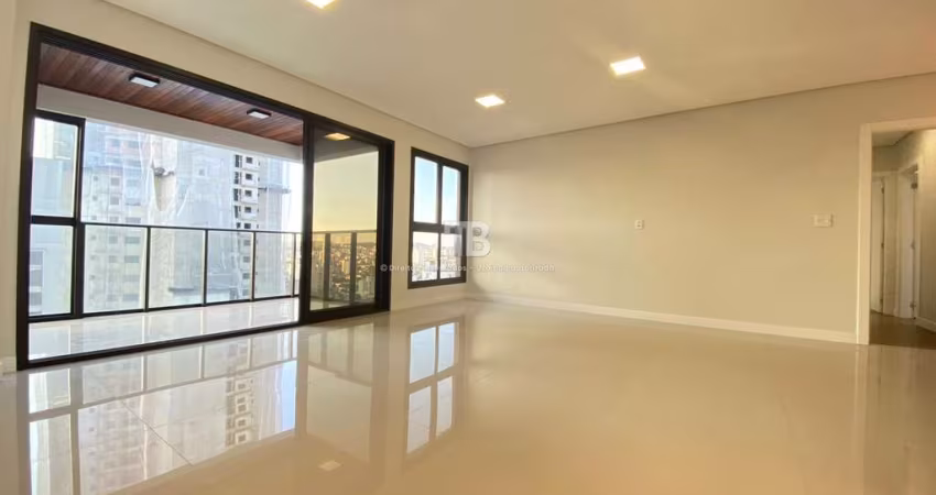 Apartamento com 3 suítes, vista panorâmica e 2 vagas à venda - Centro de Chapecó