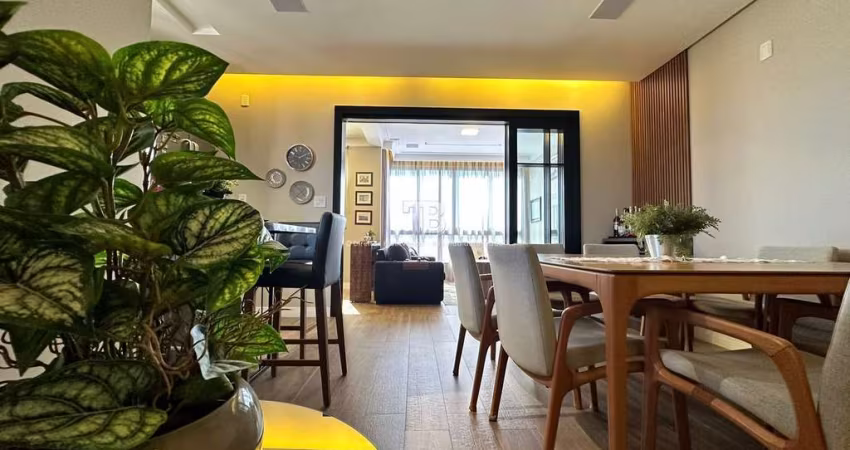 O conforto e segurança de um apartamento com 3 suítes e 3 vagas