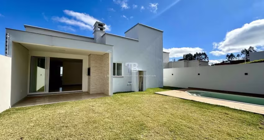 Casa nova com 3 quartos, suíte, piscina e 4 vagas à venda no Jardim Europa