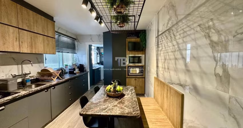 Apartamento semimobiliado de 3 quartos à venda no Centro de Chapecó, SC