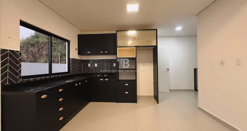Casa semimobiliada com 3 quartos e vista panorâmica em Desbravador, Chapecó