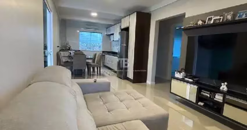 Casa semimobiliada com 3 quartos, sendo 1 suíte, e pátio no Paraíso, Chapecó