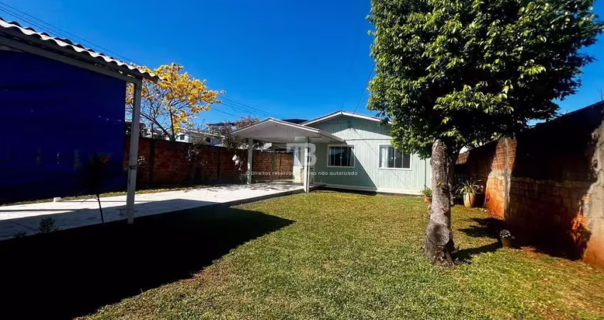 Casa semimobiliada com jardim no bairro santo antônio