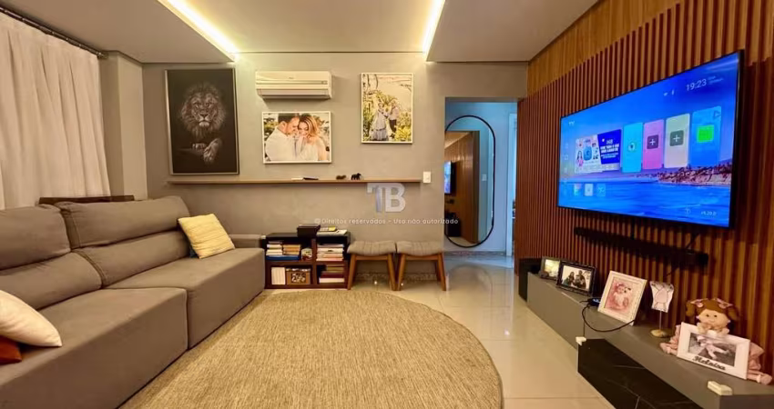 Belíssimo Apartamento 01 Suíte + 02 Dormitório com Terraço e 3 Vagas de Garagem