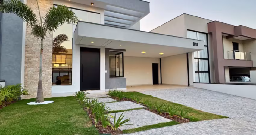Oportunidade belíssima casa térrea no condomínio mont’ alcino