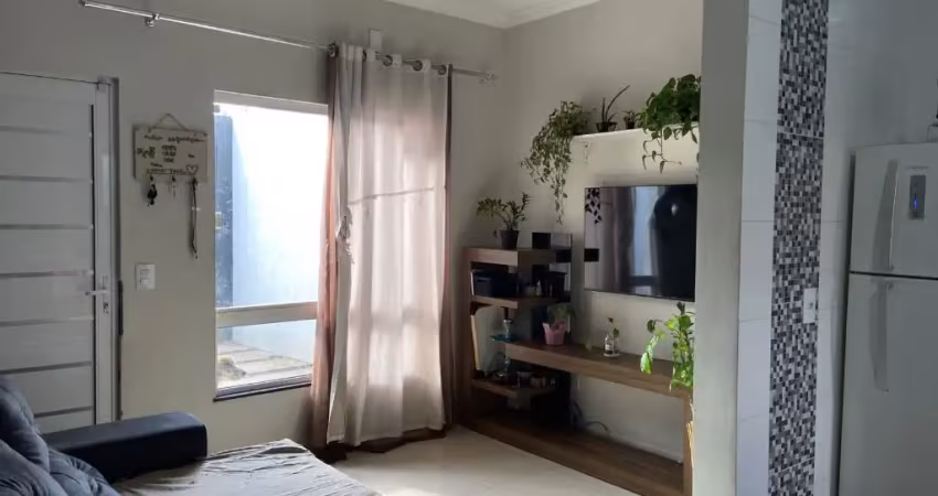 Casa com 3 quartos à venda no Esmeralda, Cascavel 