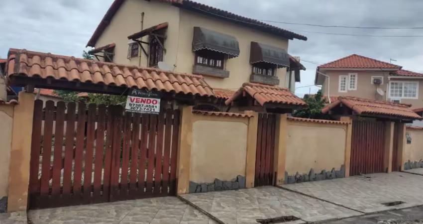 Casa com 3 quartos à venda na Rua Celestino Gomes dos Santos, 169, Araçatiba, Maricá