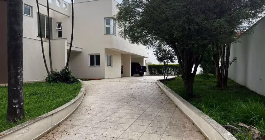 Casa comercial com 4 salas para alugar no Alto Ipiranga, Mogi das Cruzes 