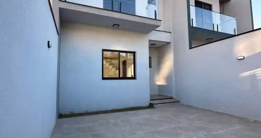 Casa com 3 quartos à venda na Rua Mauricio Dártora, Laranjeiras, Caieiras