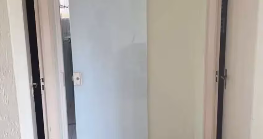 Apartamento com 2 quartos à venda na Rua Belgrado, Parque Vitória, Franco da Rocha