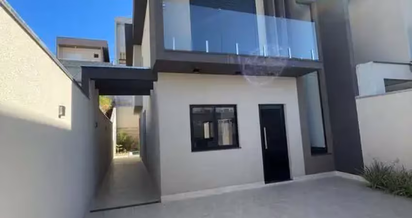 Casa à venda na Avenida dos Ipês, Portais (Polvilho), Cajamar