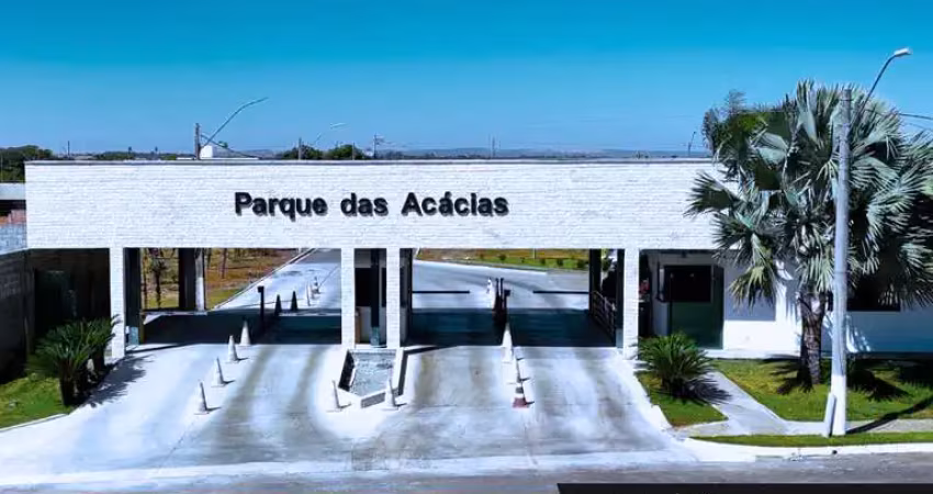 Lotes condomínio fechado em aragoiania 250m² pronto p/ morar