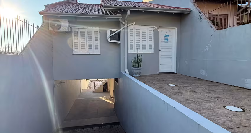 Casa com 2 quartos à venda na Rua Manoel Moura, 556, Campestre, São Leopoldo
