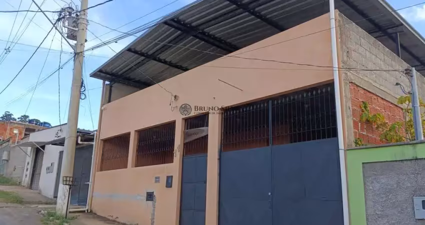 Casa com 2 quartos à venda na Rua Abraão Valverde de Matos, 11, Granjas Triunfo, Juiz de Fora