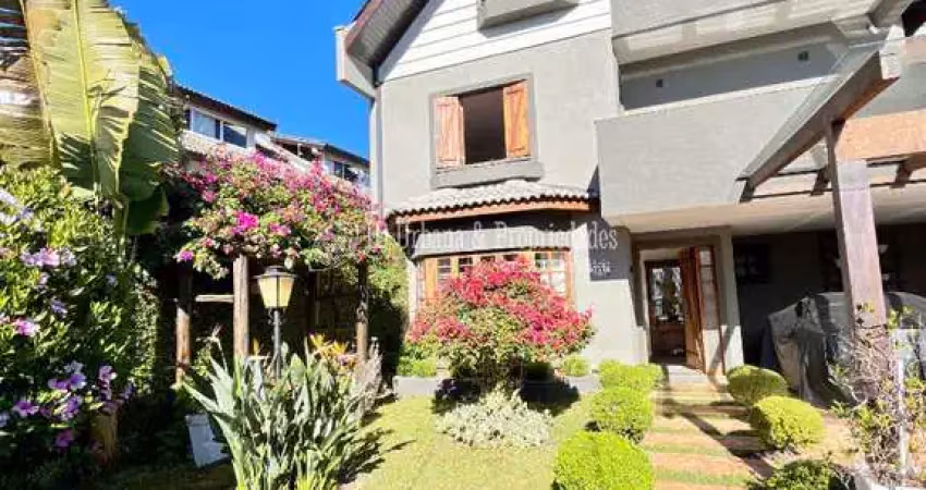 Casa com 5 quartos à venda em Santa Felicidade, Curitiba 