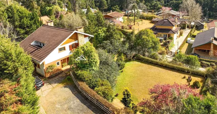 Casa em condomínio fechado com 4 quartos à venda na C, 223, Jardim Véu da Noiva, Campos do Jordão