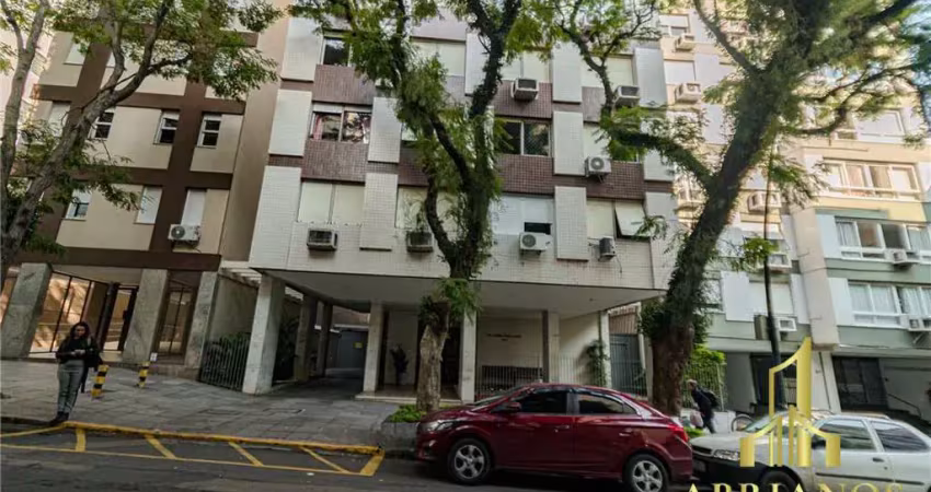 Apartamento com 3 quartos à venda na Rua Duque de Caxias, 833, Centro Histórico, Porto Alegre