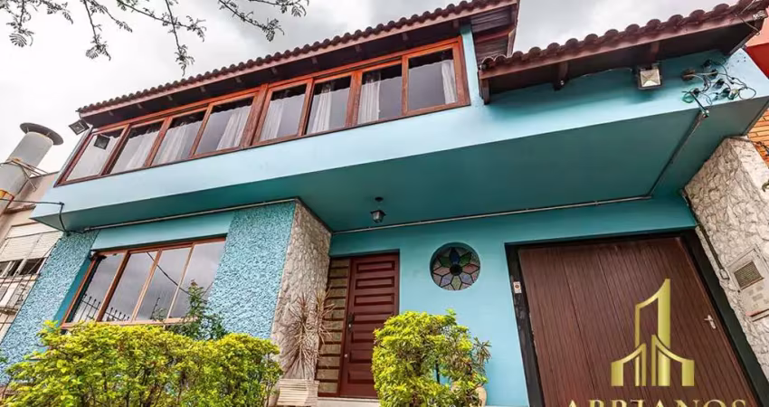 Casa com 5 quartos à venda na Avenida Engenheiro José Maria de Carvalho, 94, Vila Ipiranga, Porto Alegre