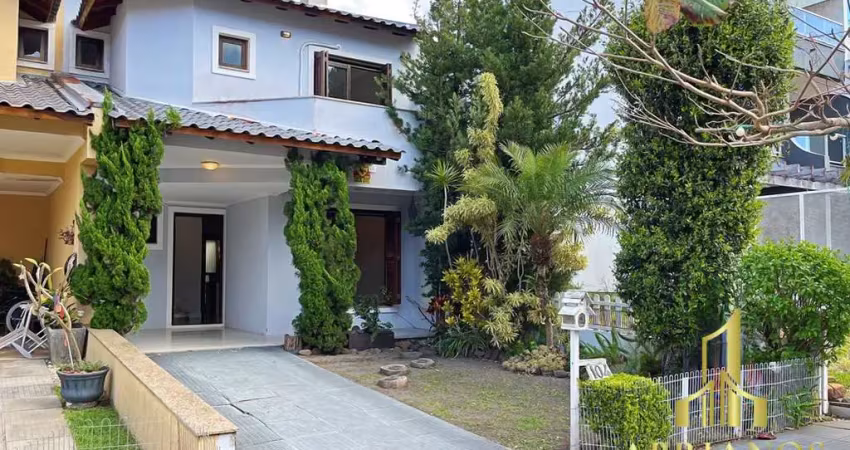 Casa com 3 quartos à venda na Rua Fabiana Kila de Ávila, 104, Hípica, Porto Alegre