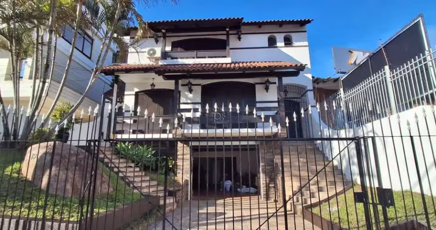 Casa com 5 quartos para alugar na Rua Afonso Álvares, 49, Tristeza, Porto Alegre