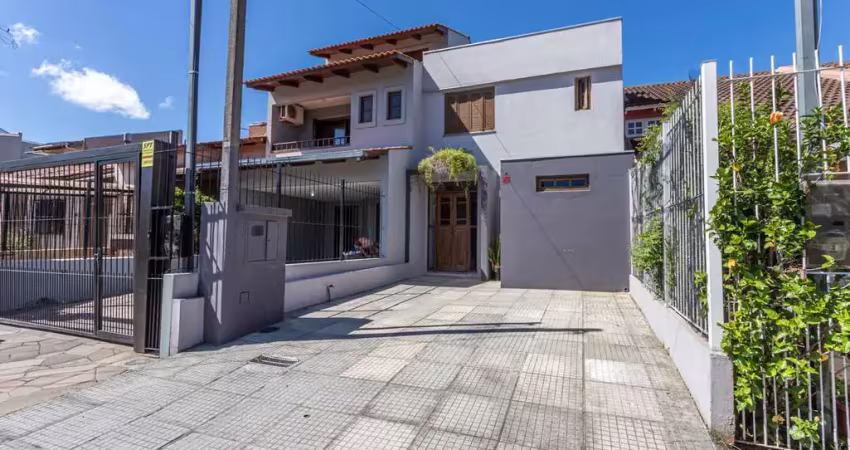 Casa com 2 quartos para alugar na Rua Pedro da Silva Nava, 91, Hípica, Porto Alegre