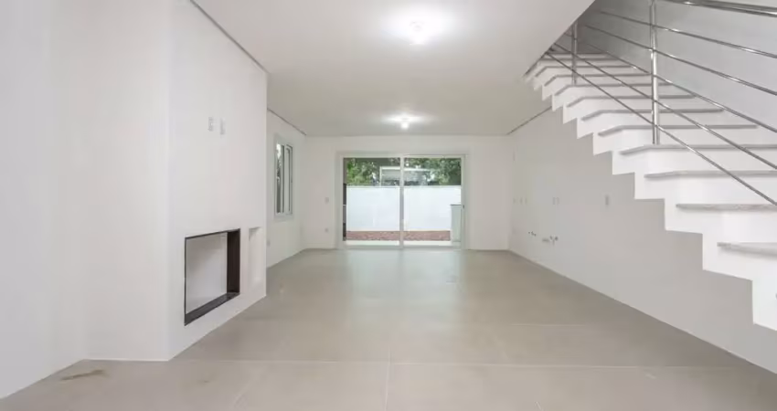 Casa com 3 quartos à venda na Rua Padre João Batista Reus, 366, Vila Conceição, Porto Alegre