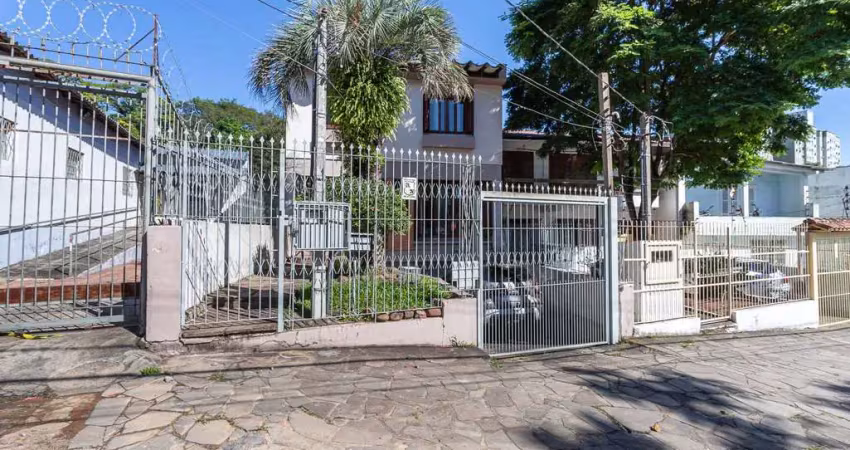 Casa com 4 quartos à venda na Rua Pedro Boticário, 383, Glória, Porto Alegre