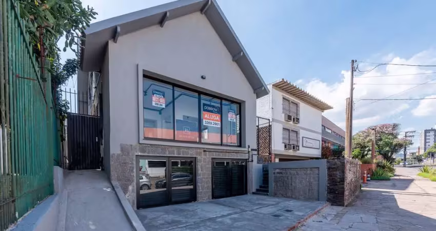 Casa comercial à venda na Avenida Copacabana, 800, Tristeza, Porto Alegre