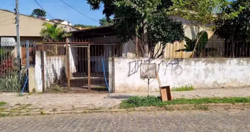 Terreno à venda na Rua Victor Silva, 659, Camaquã, Porto Alegre
