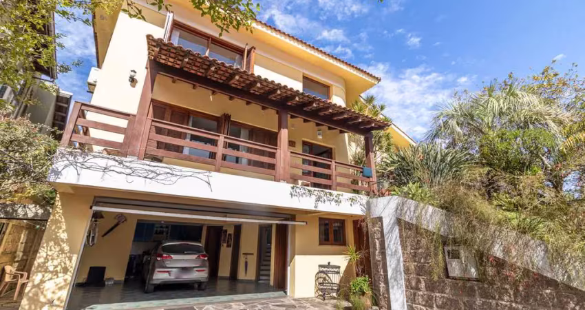 Casa em condomínio fechado com 3 quartos à venda na Rua Adriano Pereira da Silva, 311, Vila Nova, Porto Alegre