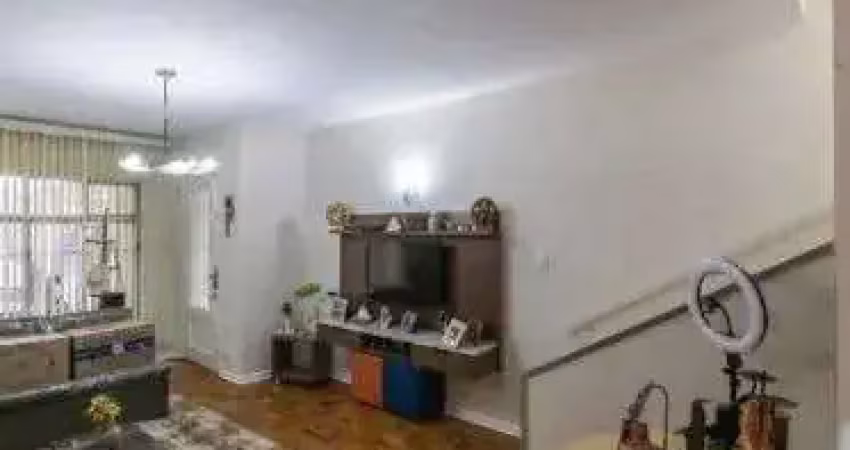 Casa com 3 quartos à venda na Rua Assungui, 277, Vila Gumercindo, São Paulo