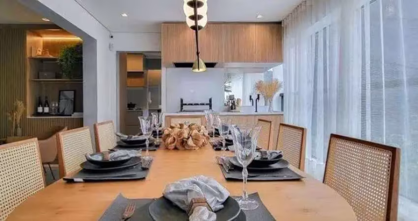 500m metrô 4 dormitórios (2 suítes), varanda e 2 vagas!