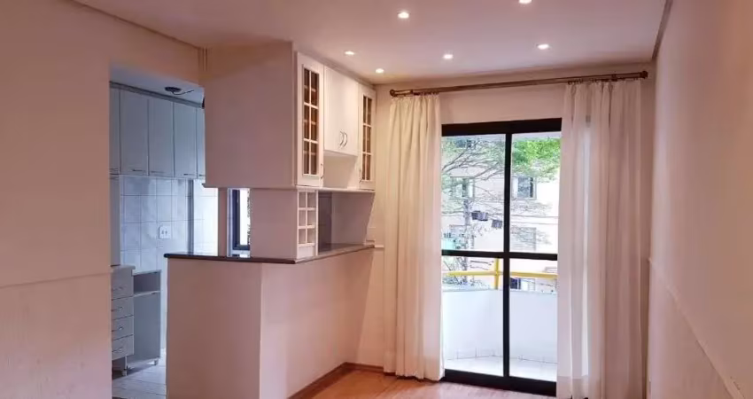 Apartamento de 1 dorm próximo ao metrô ana rosa, com armários embutidos
