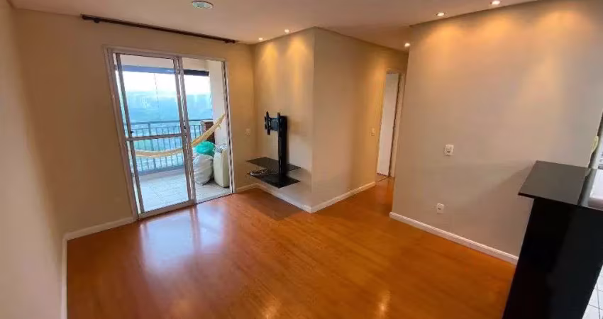Excelente oportunidade! apartamento de 2 quartos com suíte, 2 banheiros e vaga na zona central de são paulo, no bairro bom retiro.